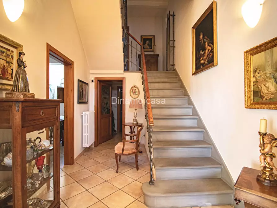 Immagine 2 di Casa indipendente in vendita  in Via della Previdenza a Prato