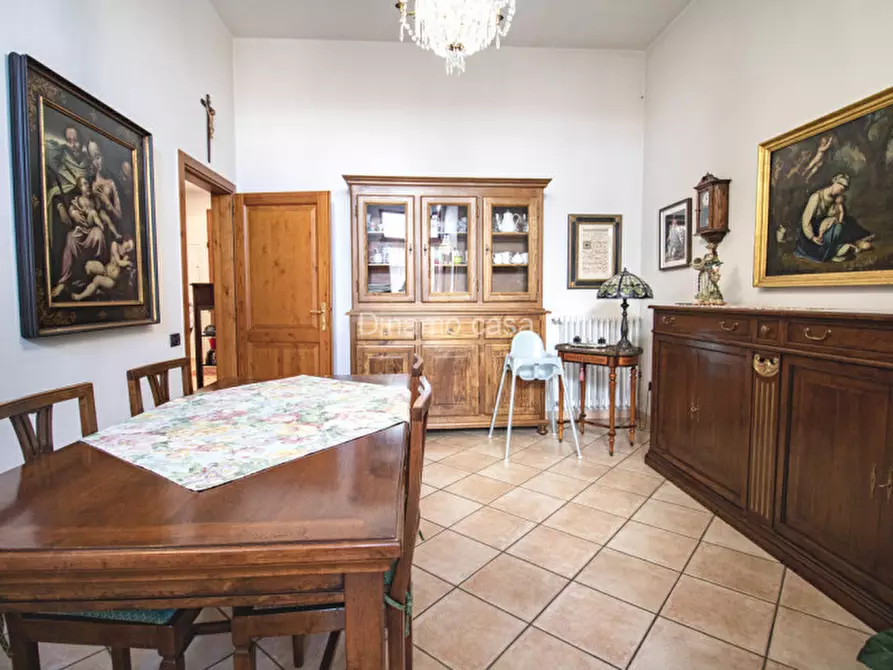 Immagine 5 di Casa indipendente in vendita  in Via della Previdenza a Prato