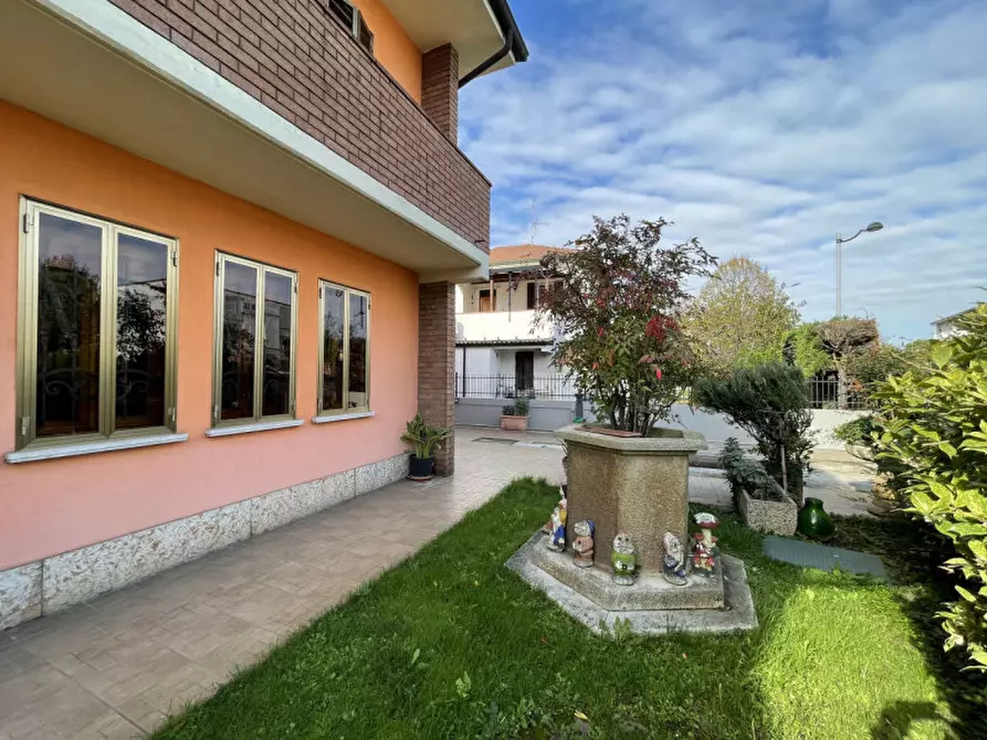 Immagine 46 di Casa indipendente in vendita  a Suzzara