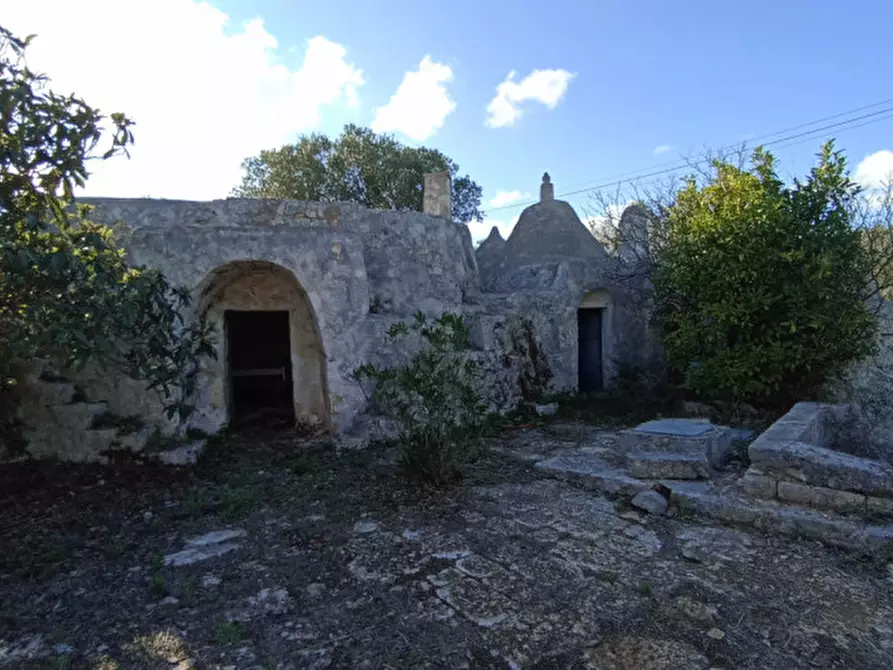 Immagine 1 di Rustico / casale in vendita  a Ostuni