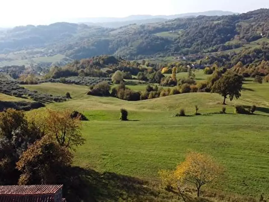 Immagine 4 di Rustico / casale in vendita  a Brogliano