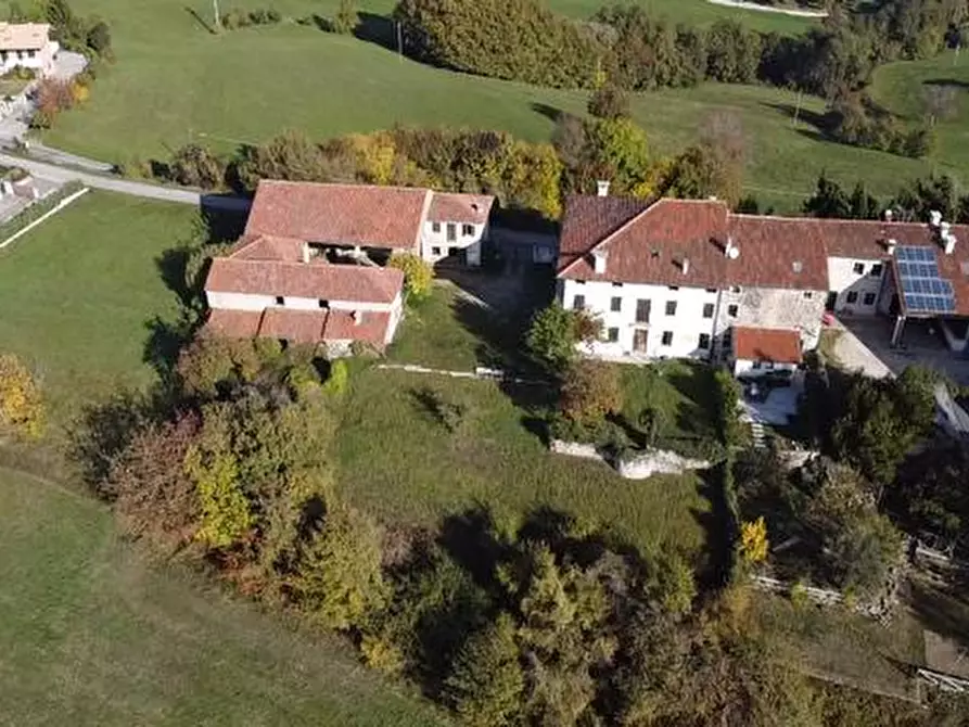 Immagine 16 di Rustico / casale in vendita  a Brogliano