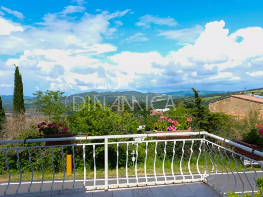 Immagine 26 di Villa in vendita  a Pomarance