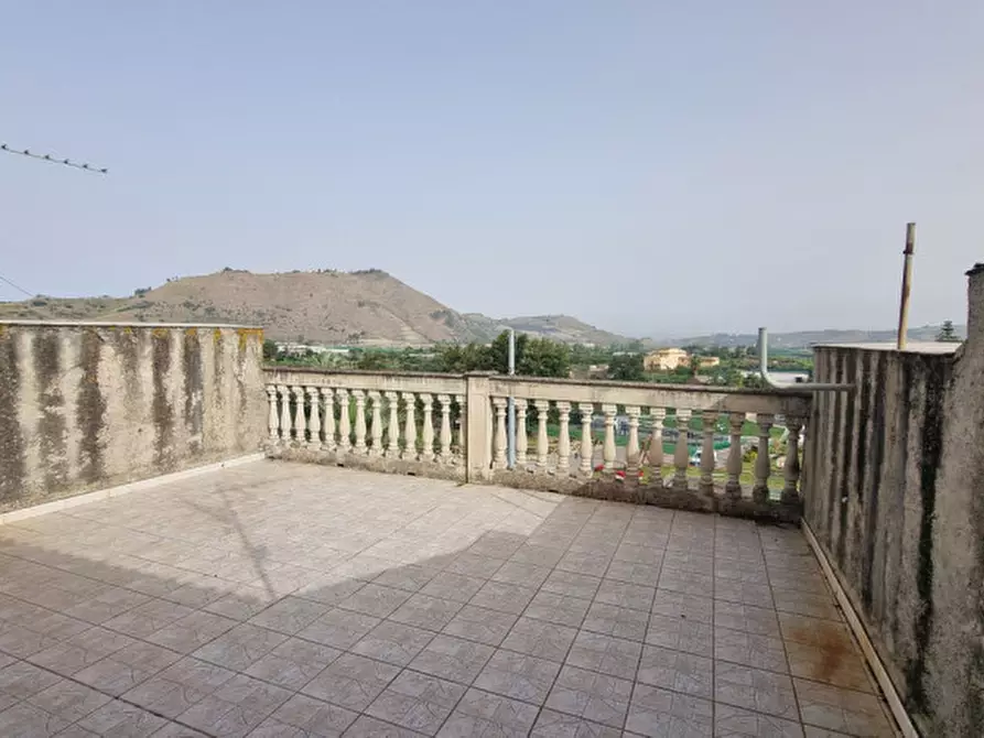 Immagine 9 di Casa indipendente in vendita  in CORSO PRINCIPE UMBERTO I a Mazzarrà Sant'andrea