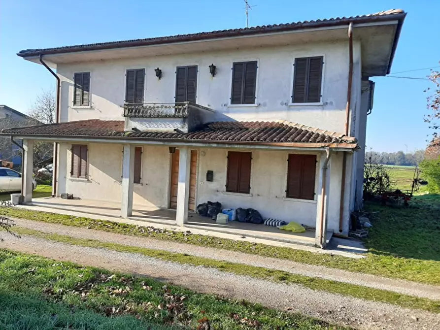 Immagine 6 di Villa in vendita  a Volta Mantovana