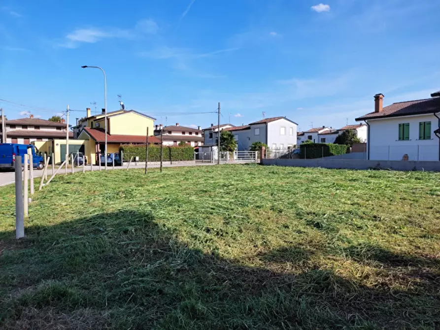 Immagine 3 di Terreno in vendita  a Piacenza D'adige