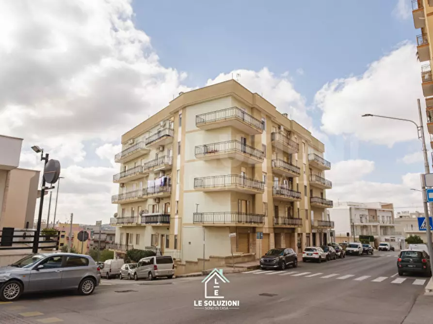 Immagine 28 di Appartamento in vendita  in via napoleone bonaparte 5 a Putignano