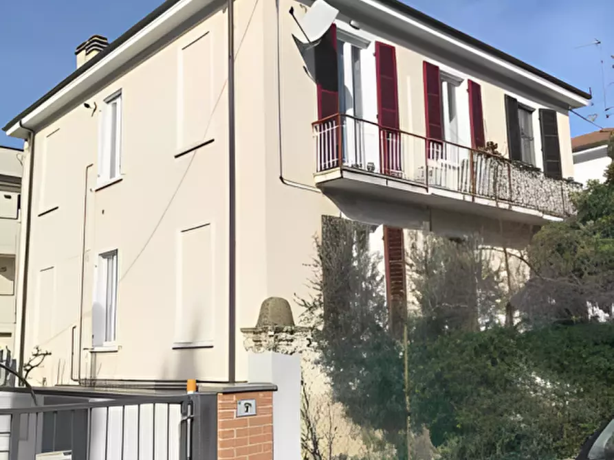 Immagine 1 di Appartamento in vendita  in VIA Ugolino da Forlì n. 7 a Forli'