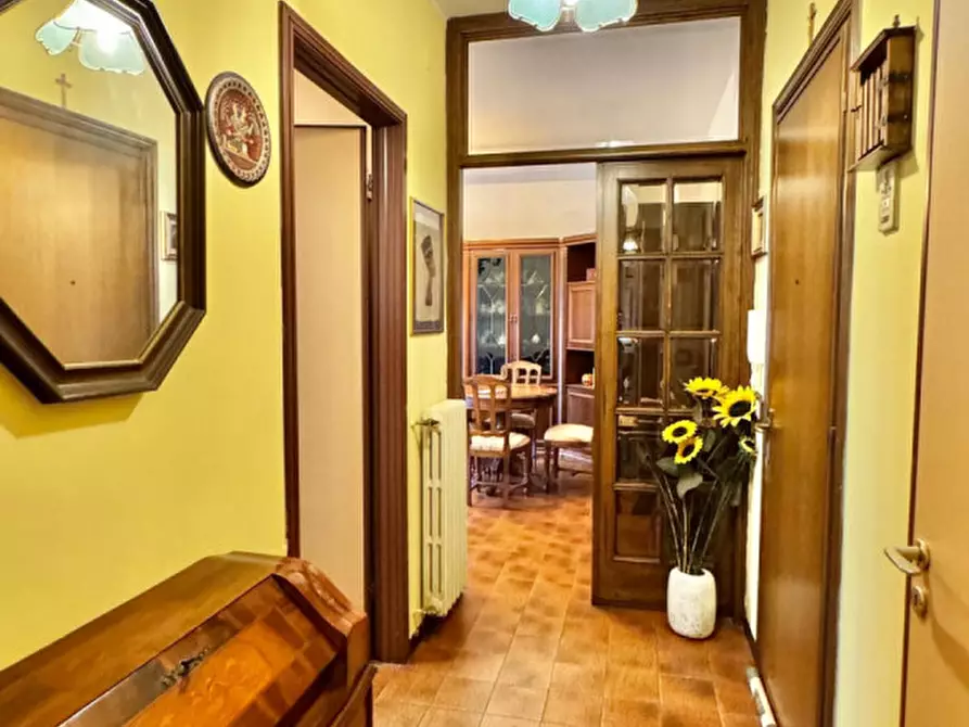 Immagine 6 di Appartamento in vendita  in Viale della Libertà n.34 a Borgo Val Di Taro