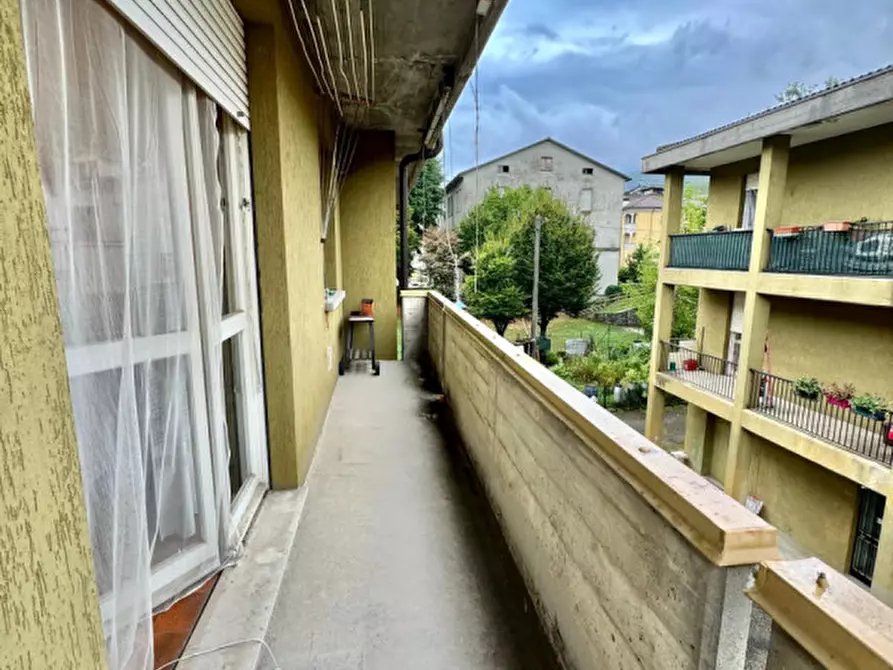 Immagine 10 di Appartamento in vendita  in Viale della Libertà n.34 a Borgo Val Di Taro