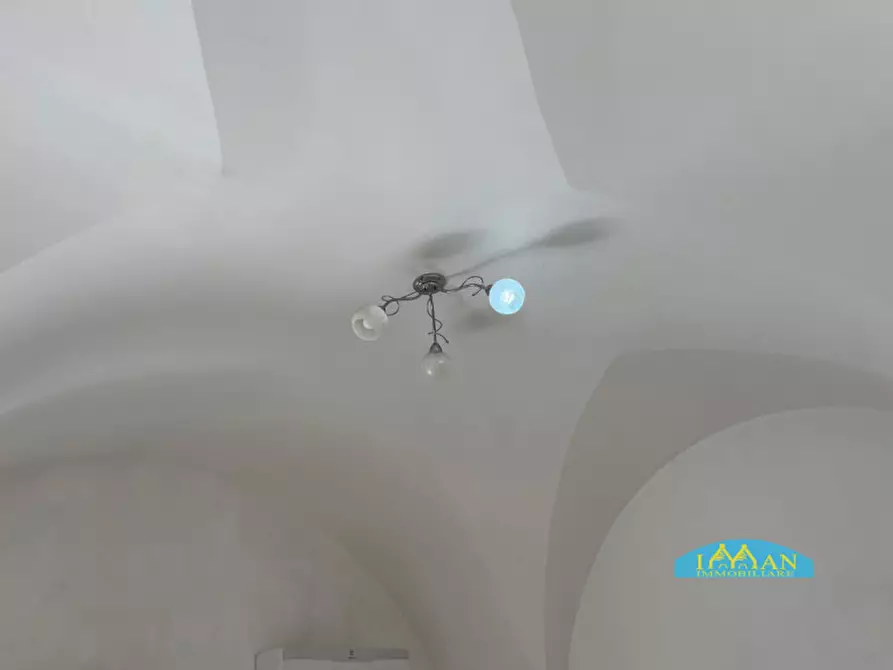 Immagine 8 di Casa indipendente in vendita  in Via Nizza a Ceglie Messapico