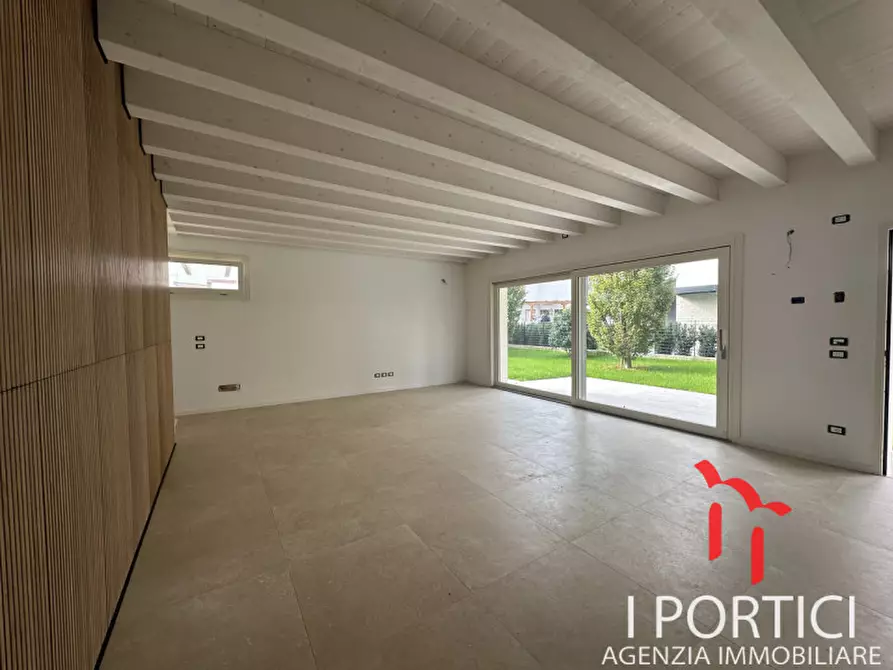 Immagine 14 di Casa bifamiliare in vendita  in via Ventiquattro Maggio a Mogliano Veneto