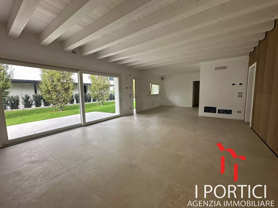 Immagine 20 di Casa bifamiliare in vendita  in via Ventiquattro Maggio a Mogliano Veneto