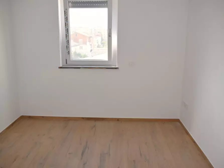 Immagine 12 di Appartamento in vendita  in VIA MONTE VELINO a Pescara