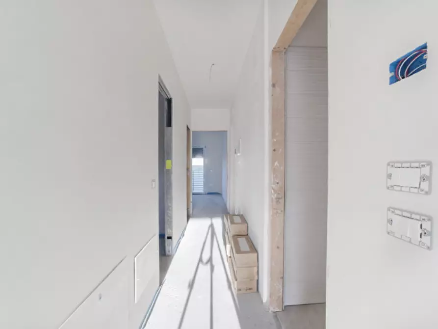 Immagine 13 di Appartamento in vendita  in VIA MONTE VELINO a Pescara