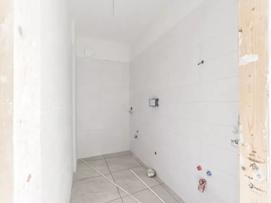 Immagine 16 di Appartamento in vendita  in VIA MONTE VELINO a Pescara