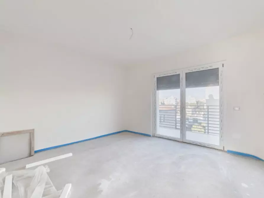 Immagine 18 di Appartamento in vendita  in VIA MONTE VELINO a Pescara