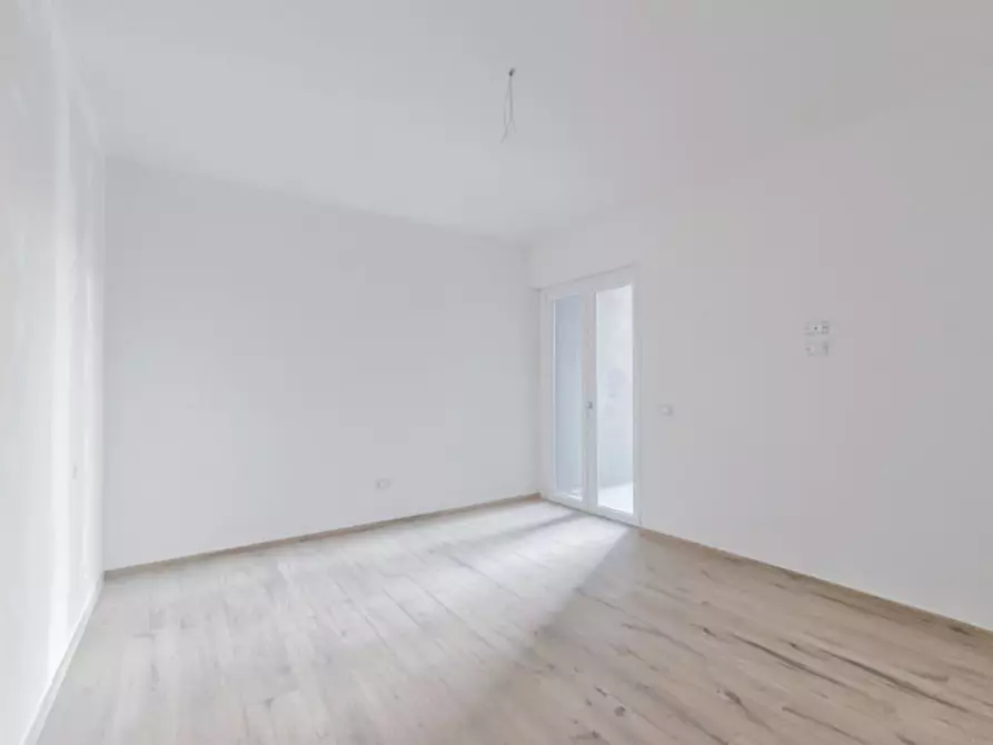 Immagine 9 di Appartamento in vendita  in VIA MONTE VELINO a Pescara