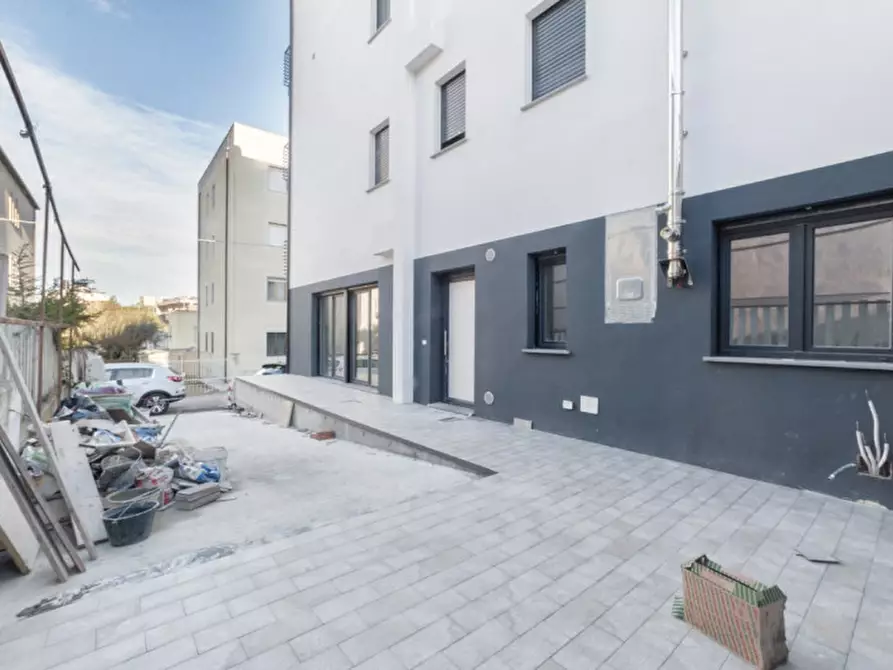 Immagine 18 di Appartamento in vendita  in VIA MONTE VELINO a Pescara