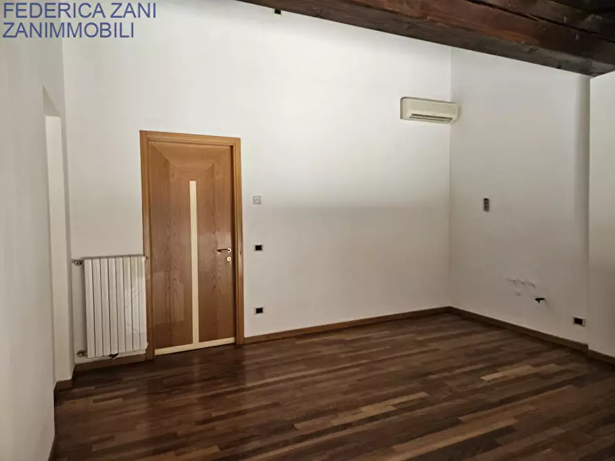 Immagine 11 di Ufficio in affitto  in piazza Giorgione a Castelfranco Veneto