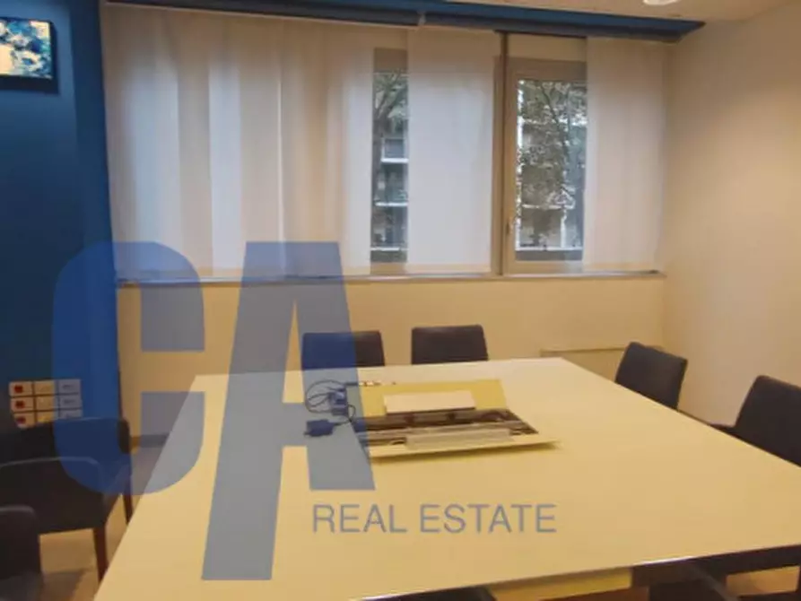 Immagine 10 di Ufficio in affitto  in VIALE LANCETTI VINCENZO a Milano