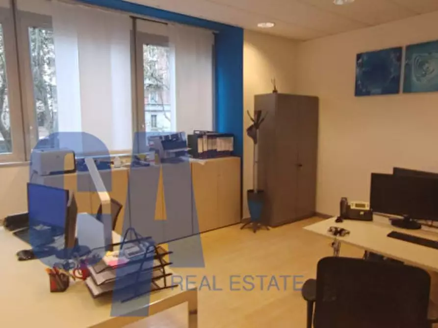 Immagine 11 di Ufficio in affitto  in VIALE LANCETTI VINCENZO a Milano