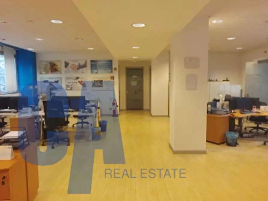 Immagine 16 di Ufficio in affitto  in VIALE LANCETTI VINCENZO a Milano