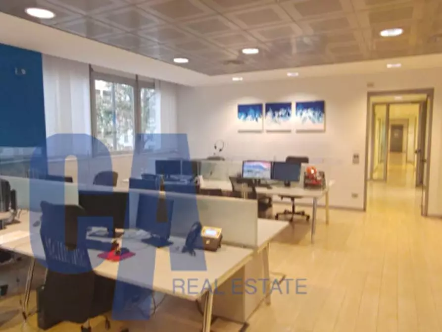 Immagine 22 di Ufficio in affitto  in VIALE LANCETTI VINCENZO a Milano
