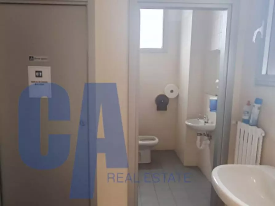 Immagine 23 di Ufficio in affitto  in VIALE LANCETTI VINCENZO a Milano