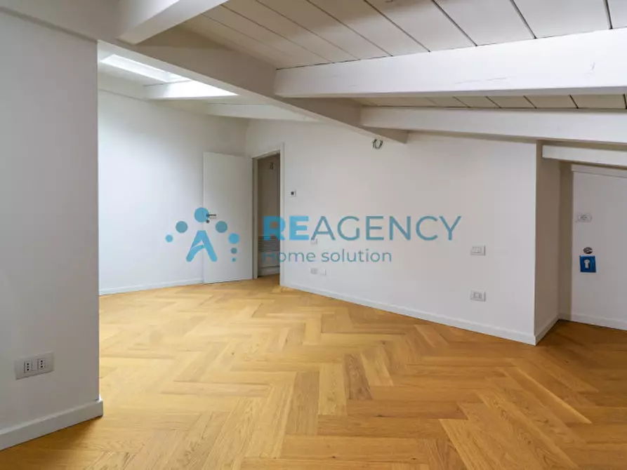 Immagine 12 di Appartamento in vendita  in via XXVII Aprile n. 4 a Pistoia