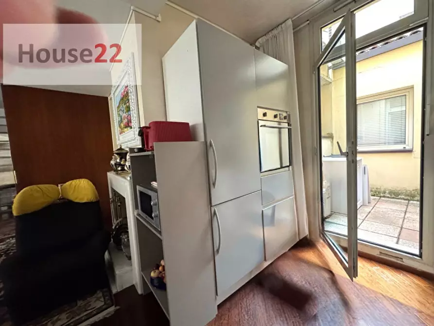 Immagine 7 di Attico in vendita  in Galleria Porti 7 a Vicenza