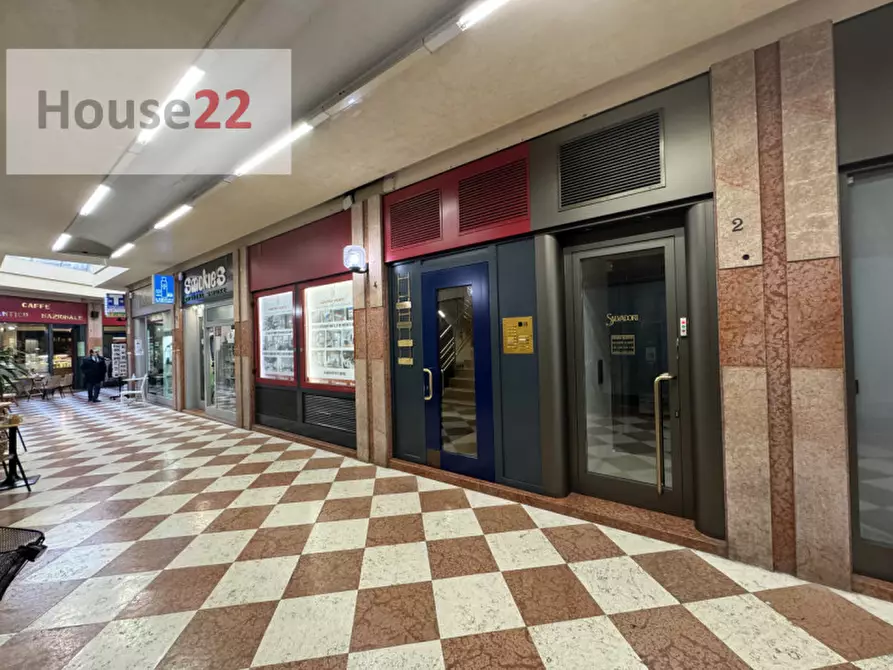 Immagine 19 di Attico in vendita  in Galleria Porti 7 a Vicenza