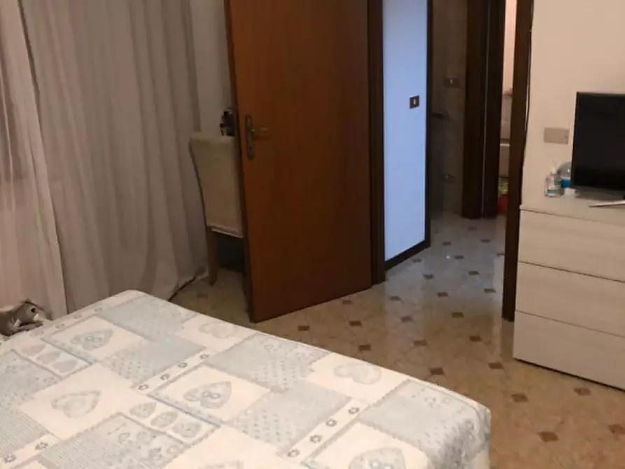 Immagine 4 di Appartamento in vendita  a Senigallia