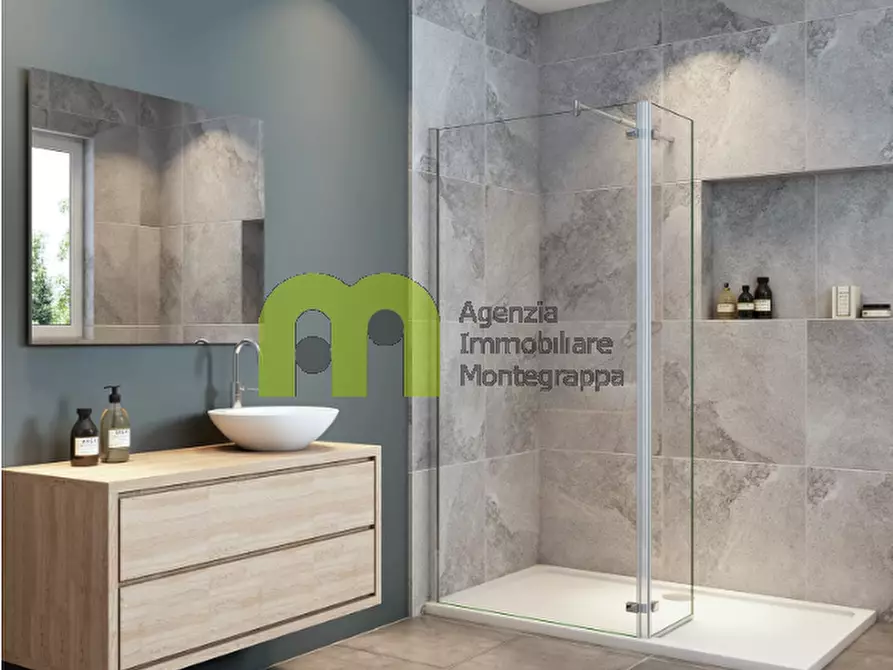 Immagine 4 di Attico in vendita  in Via Piave a Castelfranco Veneto