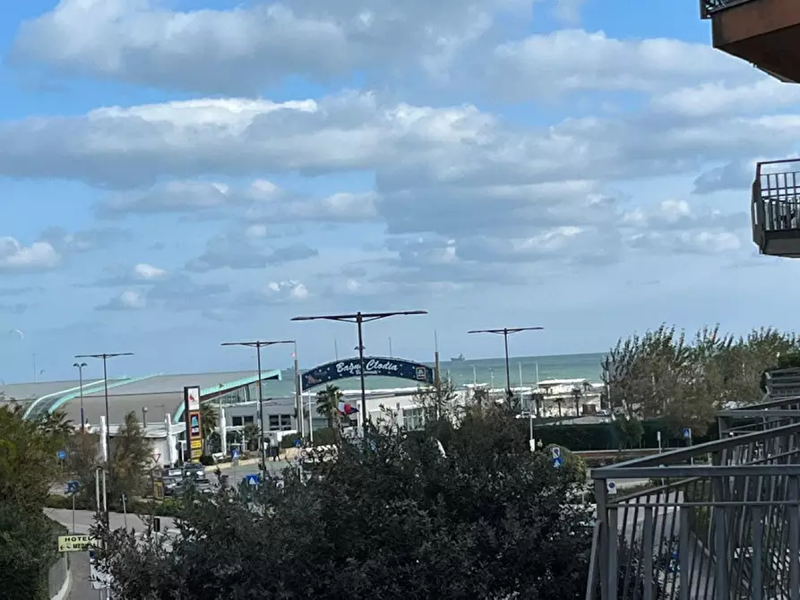 Immagine 1 di Appartamento in vendita  in Viale Umbria a Chioggia