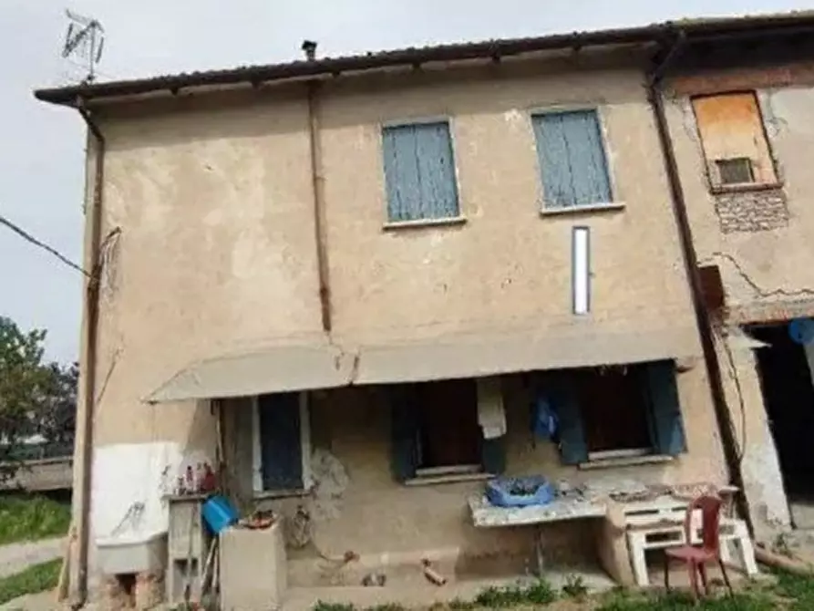 Immagine 1 di Casa bifamiliare in vendita  in Via Montello, 71 a Spresiano