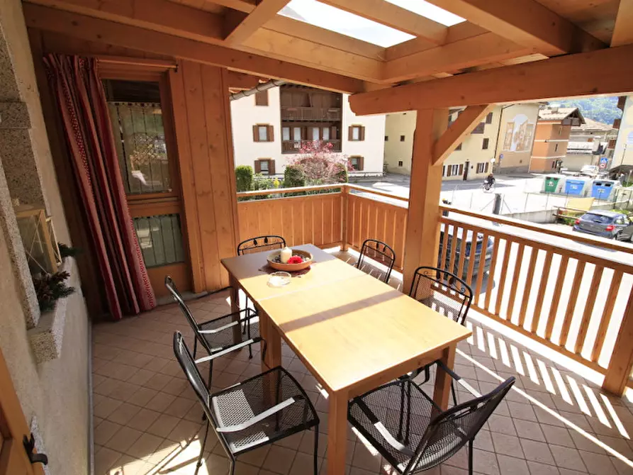 Immagine 5 di Appartamento in vendita  in Via Genova 103 a Pinzolo