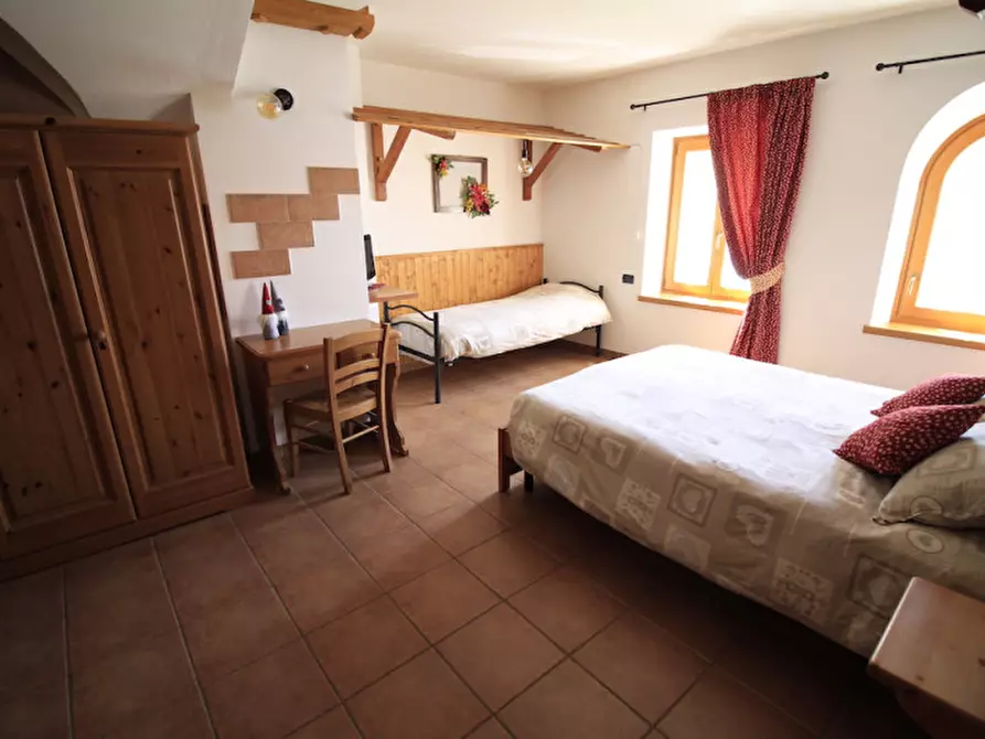 Immagine 12 di Appartamento in vendita  in Via Genova 103 a Pinzolo