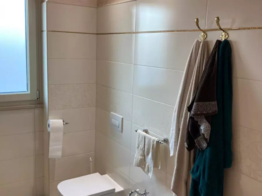 Immagine 23 di Appartamento in vendita  in Via Cosenza a San Michele Salentino