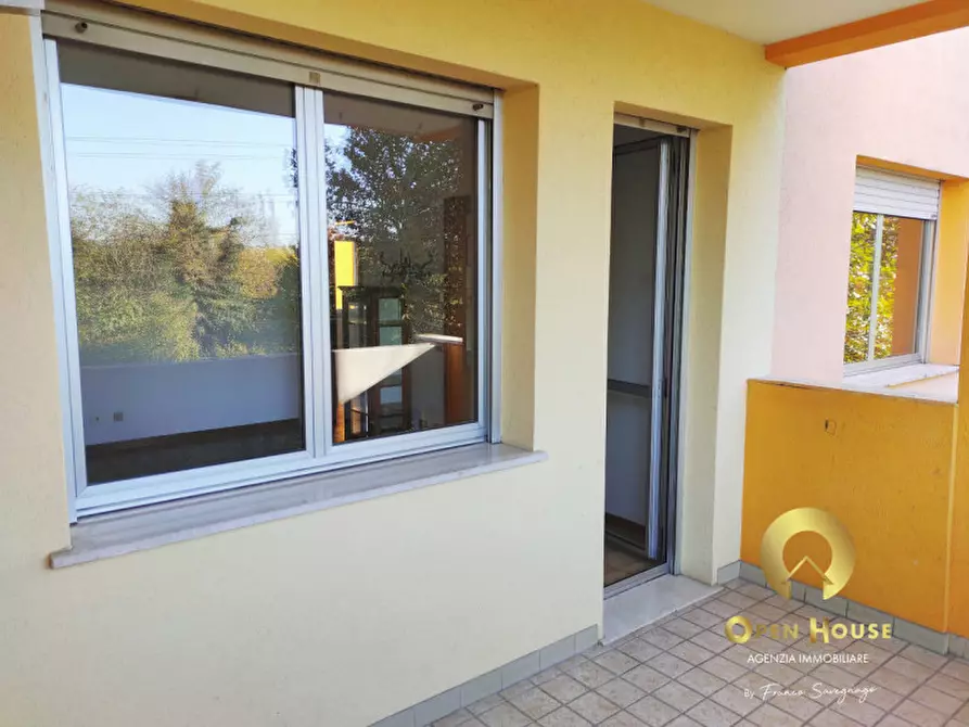 Immagine 2 di Appartamento in affitto  in via calvi 53 a Vicenza