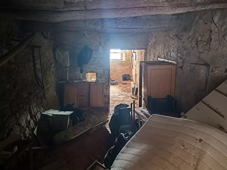 Immagine 11 di Appartamento in vendita  in badia agnano a Bucine