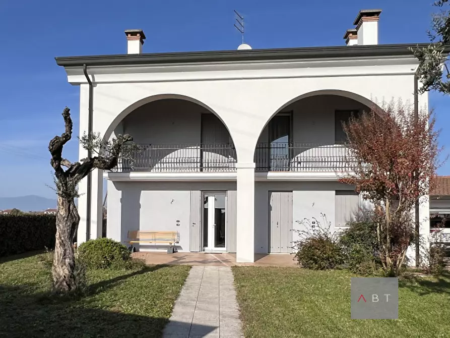 Immagine 21 di Casa indipendente in vendita  a Camposampiero