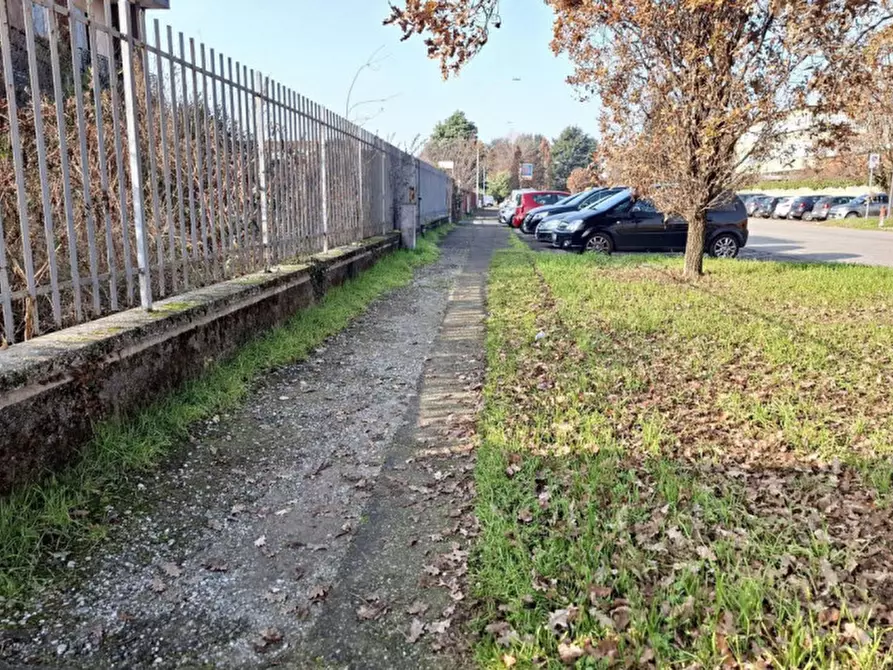 Immagine 9 di Terreno in vendita  in Via Marconi, N. 8 a Inzago