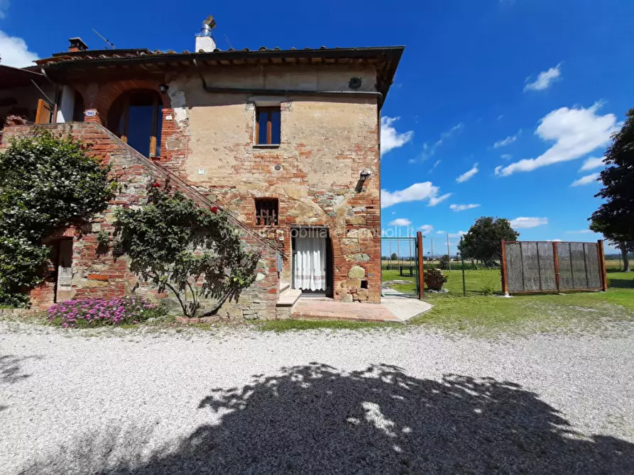 Immagine 1 di Rustico / casale in vendita  a Sinalunga