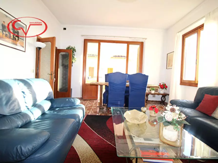 Immagine 5 di Casa bifamiliare in vendita  in Via Larga a Castelfranco Piandiscò
