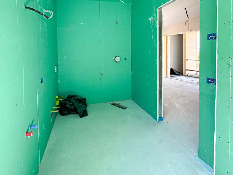 Immagine 34 di Villetta a schiera in vendita  in via Nazionale a Salorno .Salurn.