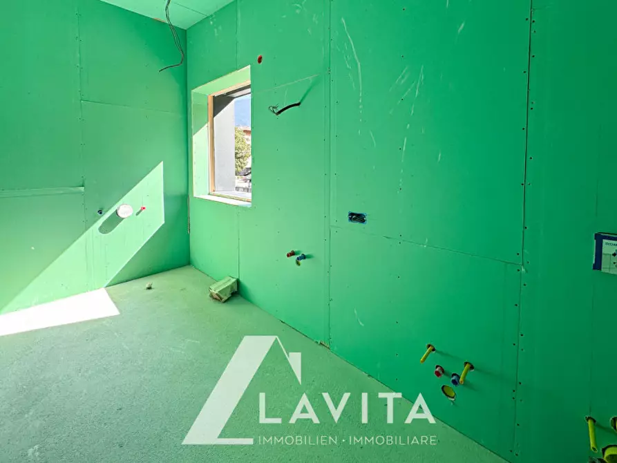 Immagine 35 di Villetta a schiera in vendita  in via Nazionale a Salorno .Salurn.