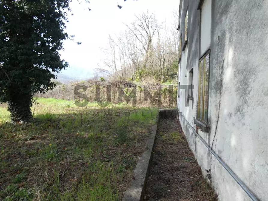 Immagine 5 di Palazzo in vendita  in Santorso - limitrofi a Santorso