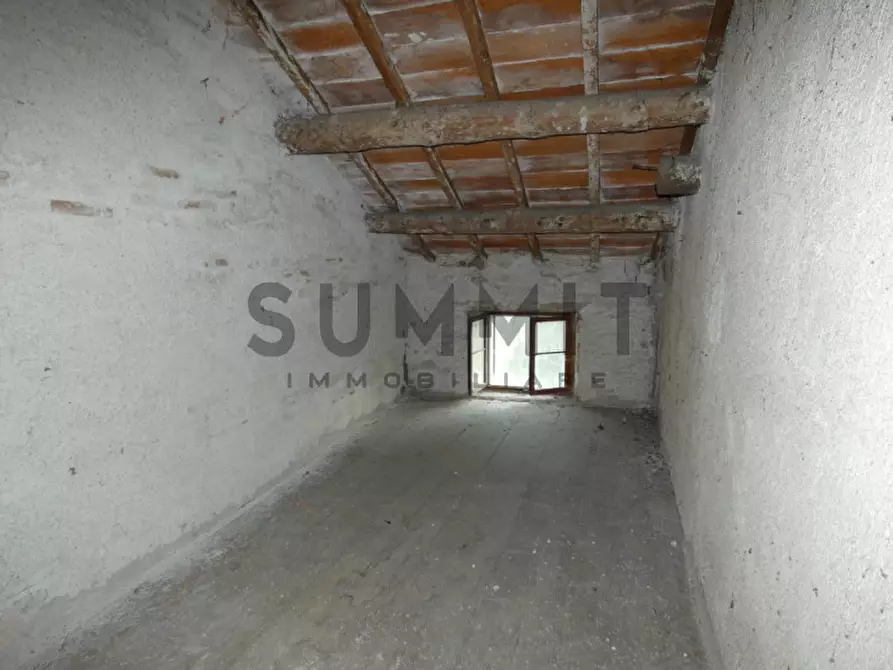 Immagine 15 di Palazzo in vendita  in Santorso - limitrofi a Santorso