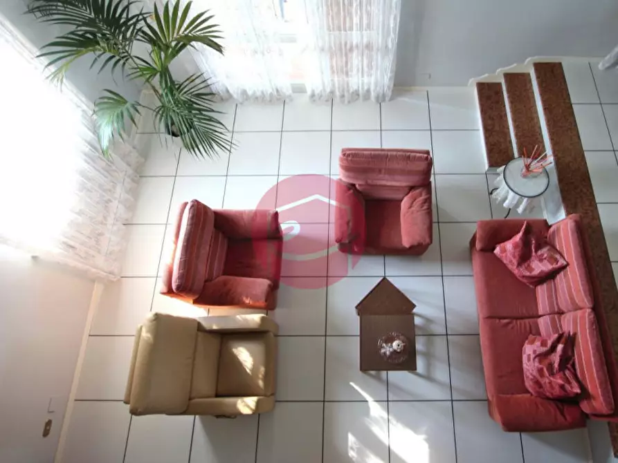 Immagine 7 di Villa in vendita  a Cesena